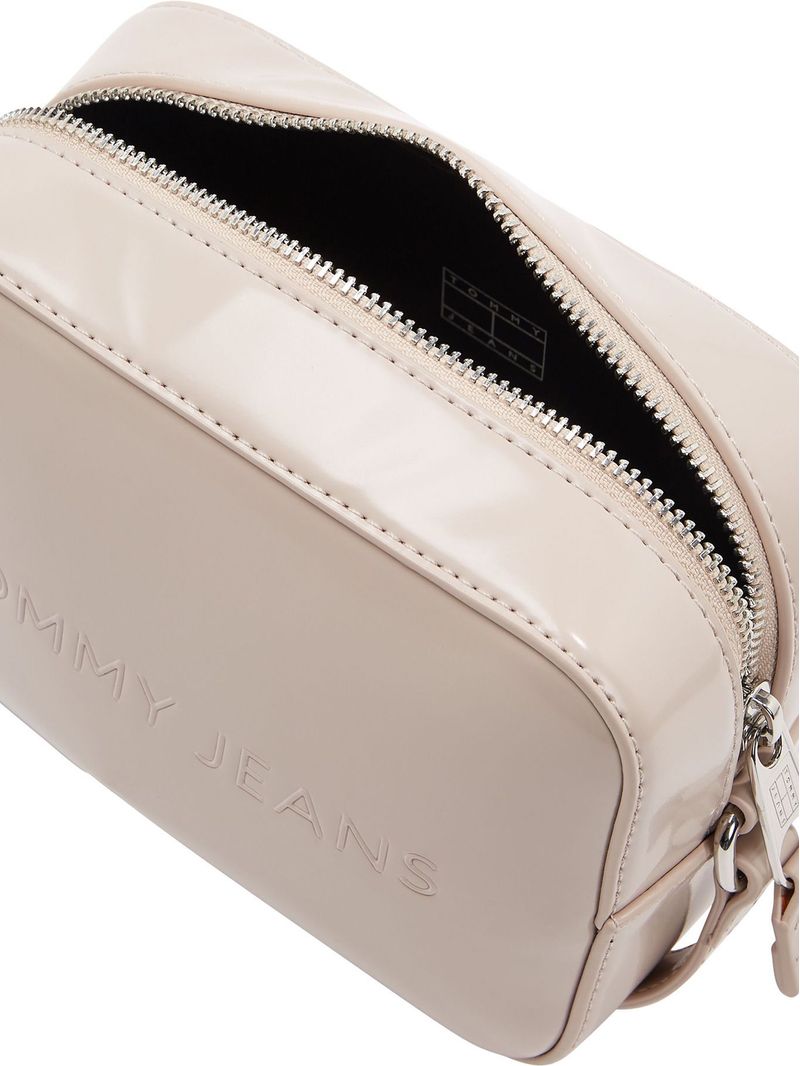 Cartera-bandolera-Essential-con-logo