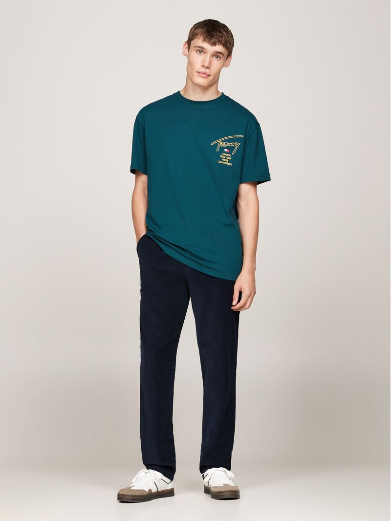 Playera-con-logo-con-la-firma-en-la-espalda