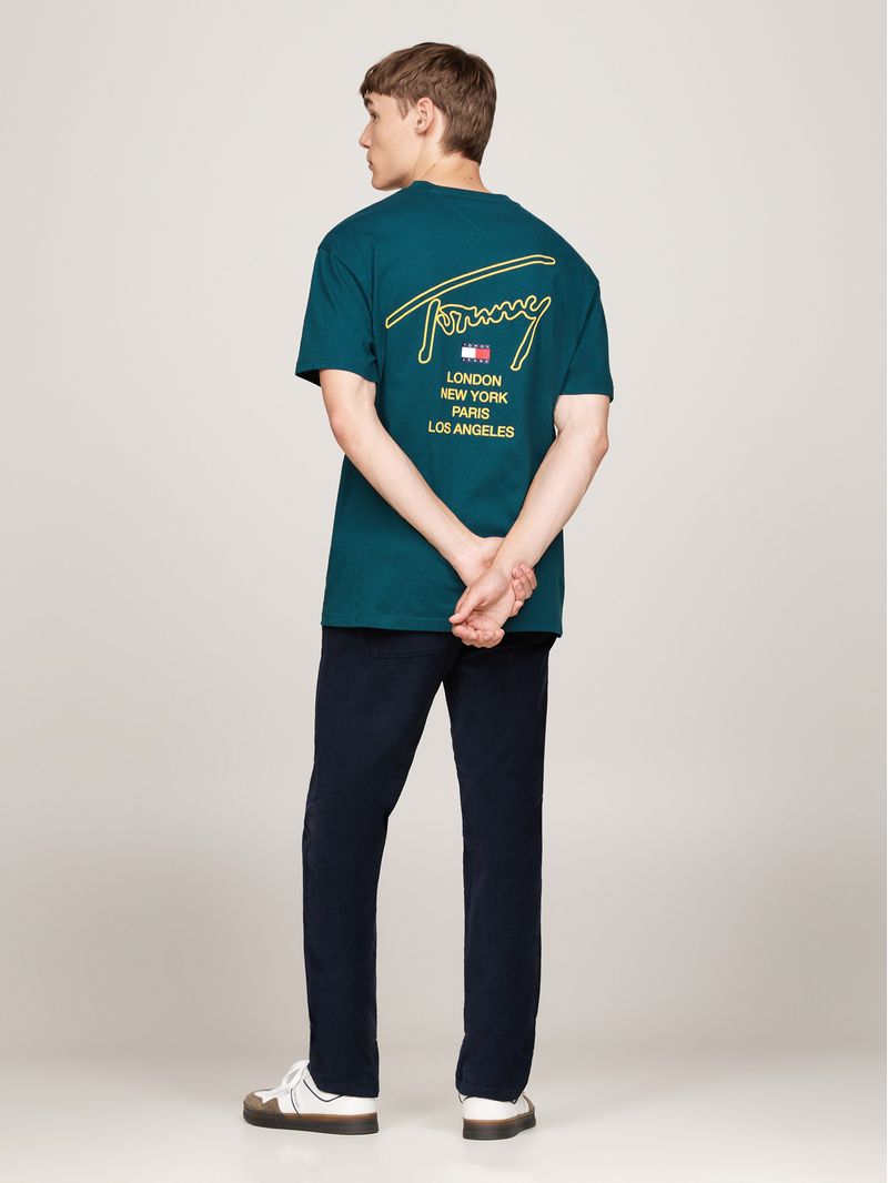 Playera-con-logo-con-la-firma-en-la-espalda