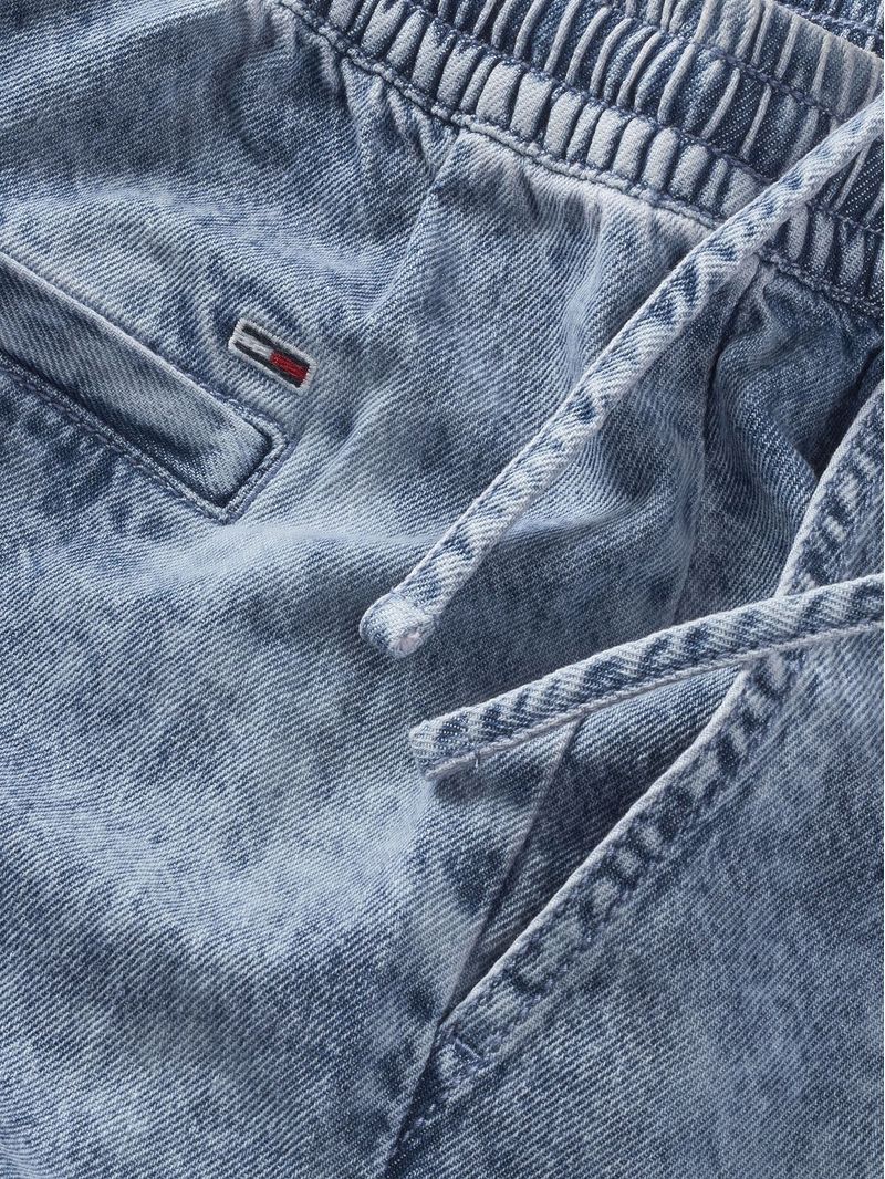 Jeans-Chambray-con-logo