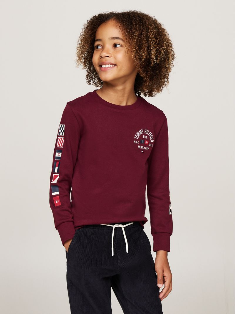 Playera-manga-larga-con-logo-y-banderas