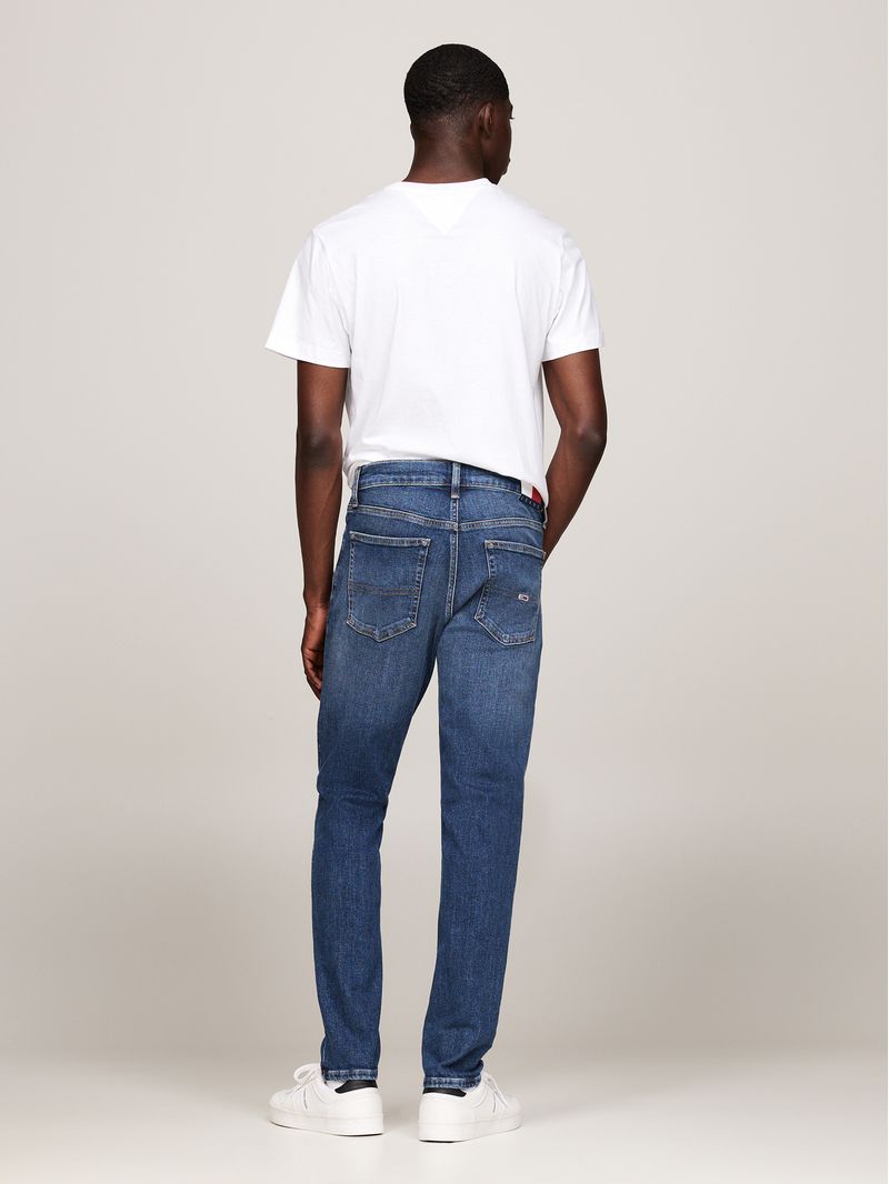 Jeans-Austin-conicos-y-ajustados-con-lavado-oscuro