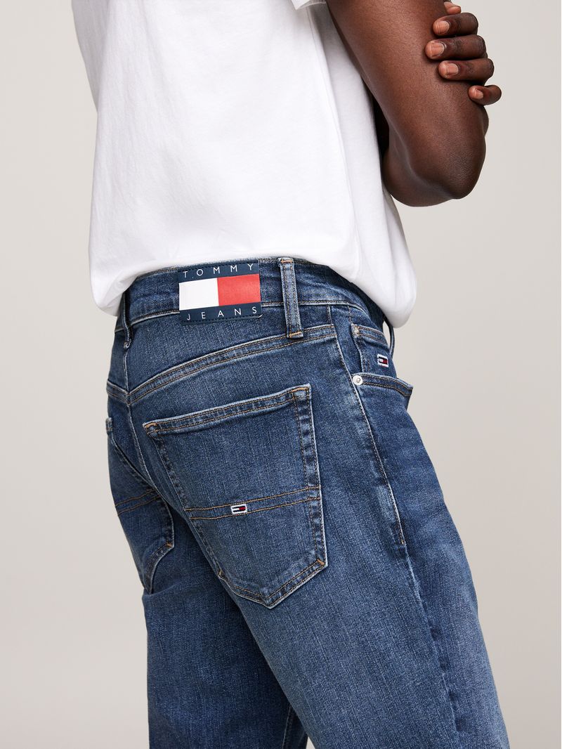 Jeans-Austin-conicos-y-ajustados-con-lavado-oscuro