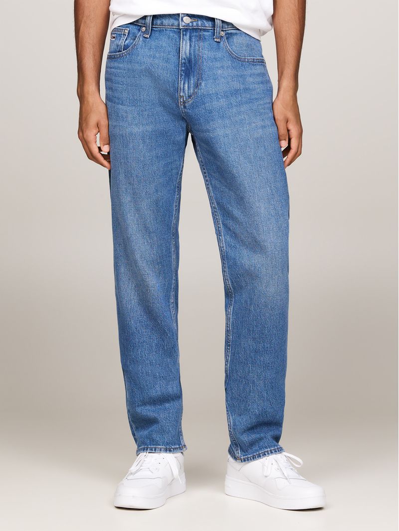 Jeans-rectos-de-corte-ajustado
