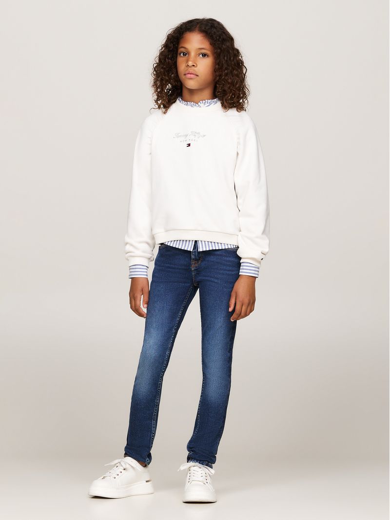 Jeans-cenidos-y-destenidos-con-lavado-medio
