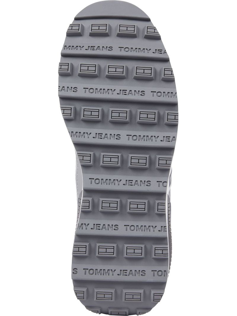 Zapato-tenis-de-running-de-tela-reciclada