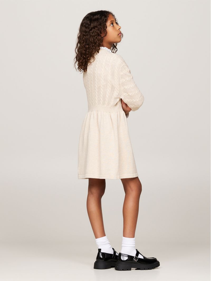 Vestido-sueter-amplio-de-punto-trenzado