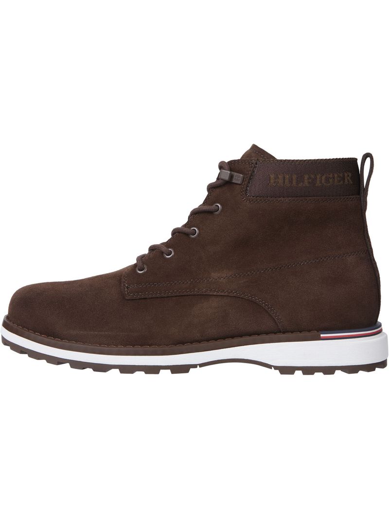 Botines-de-ante-con-logo