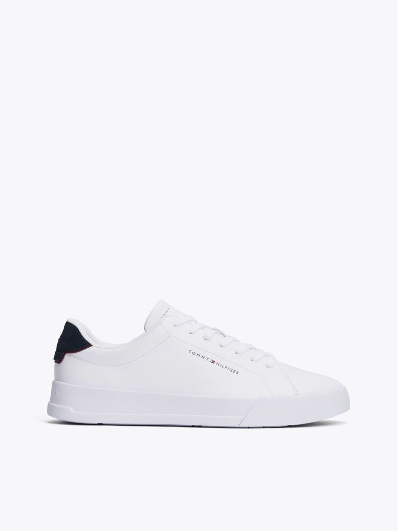 Zapato-tenis-de-tenis-con-acabado-granulado