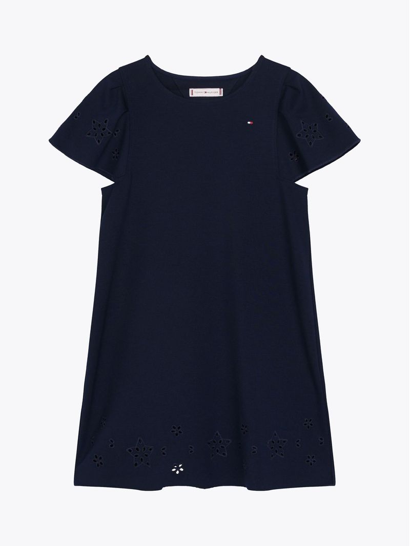 Vestido-con-calado-y-mangas-de-mariposa