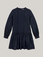 Vestido-de-cuello-redondo-con-logo-bordado-en-el-pecho-