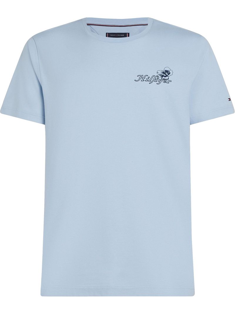 Playera-con-logo-grafico-en-el-pecho