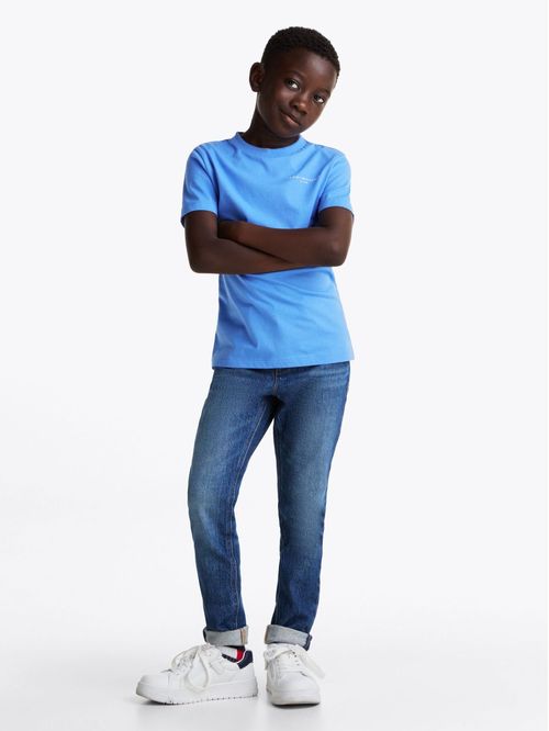 Playera de cuello redondo con logo