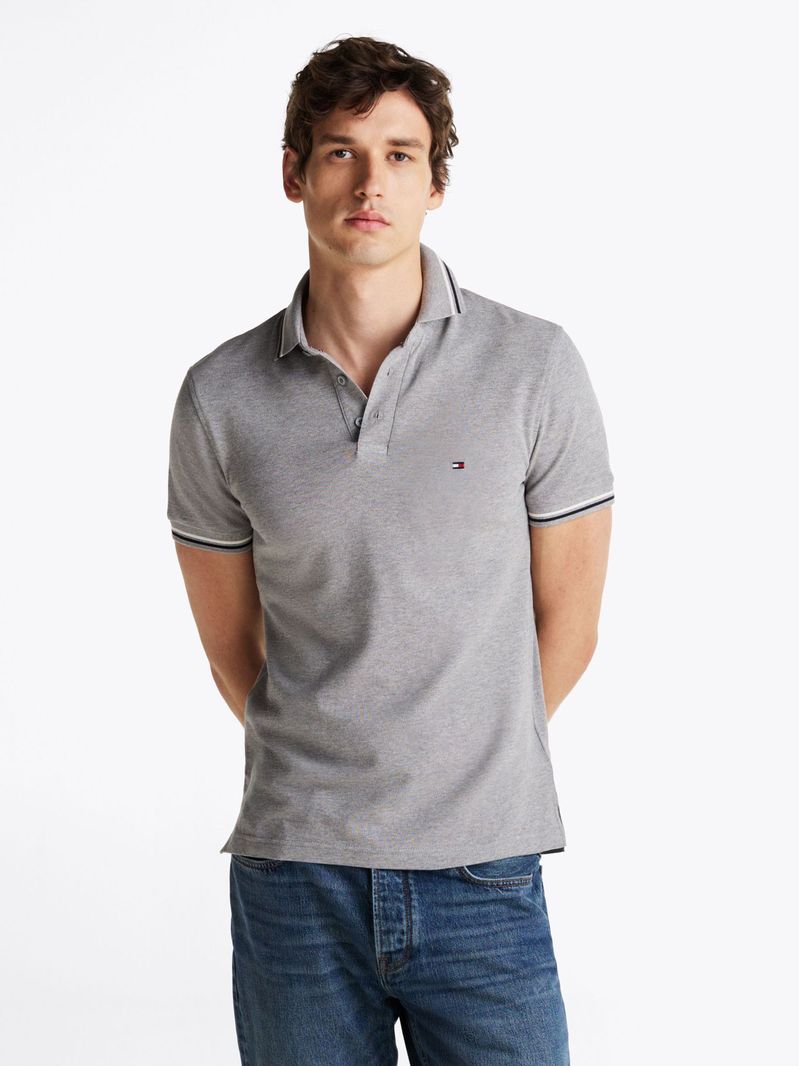 Polo-ribeteado-de-corte-slim