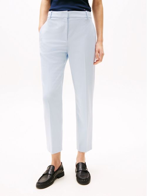 Pantalón chino de pierna recta y corte slim