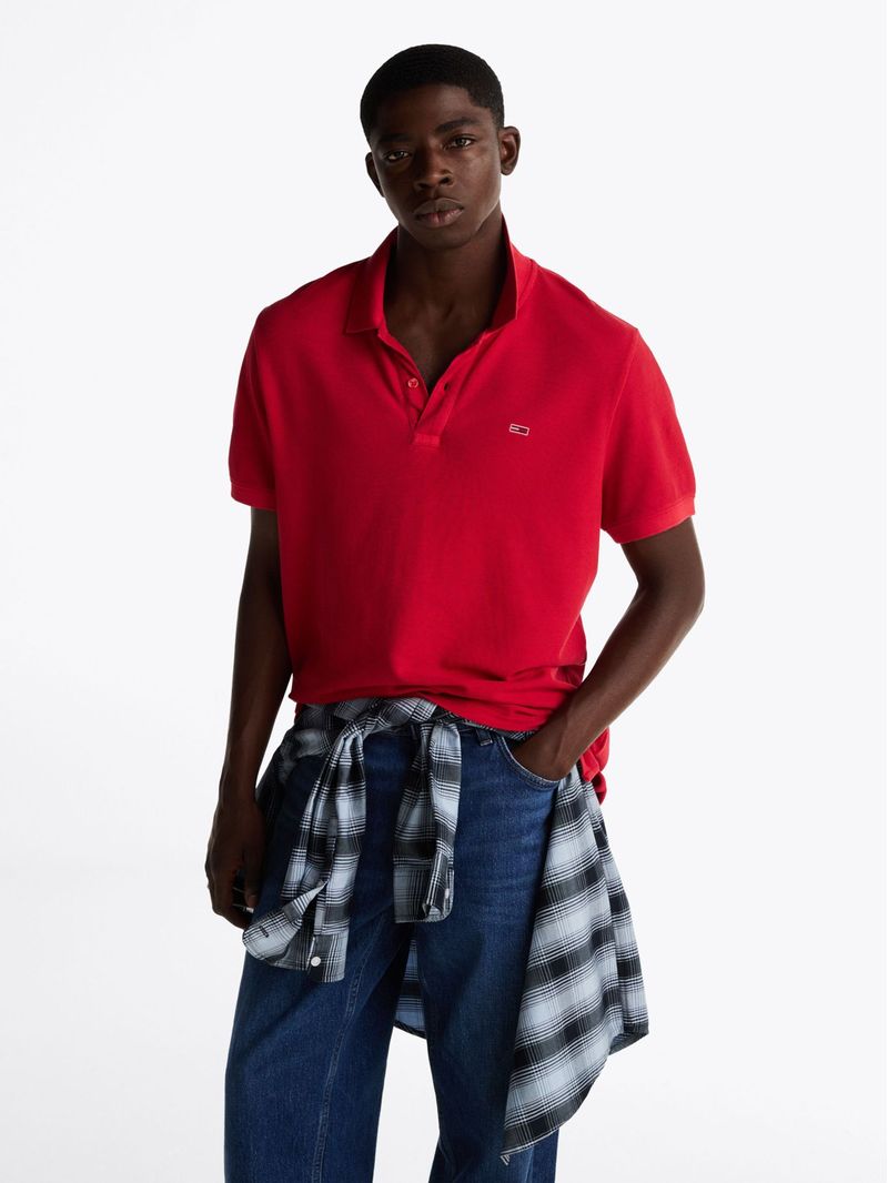 Polo-teñido-en-prenda-con-corte-slim