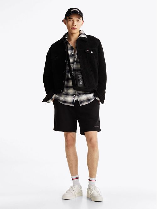 Short de chándal con logo bordado