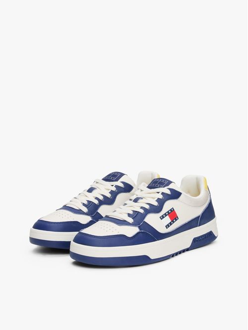 Zapato tenis de Cuero color block