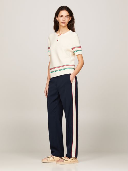 Pantalón de corte slim con diseño color block