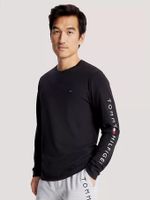Playera-manga-larga-con-logo-