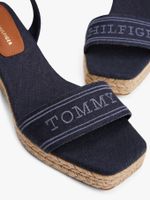 Alpargatas-con-cuña-y-monotipo-Hilfiger