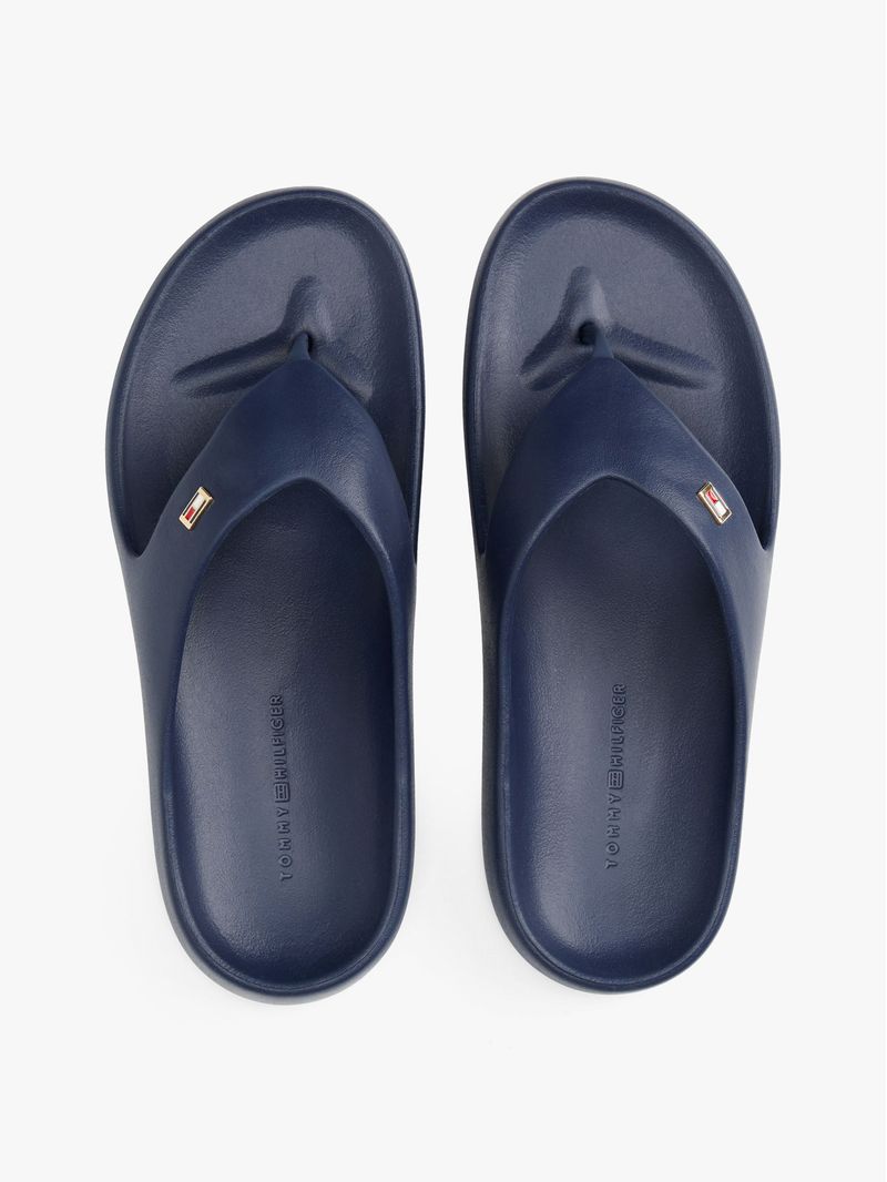 Chancletas-anatomicas-con-logo-esmaltado