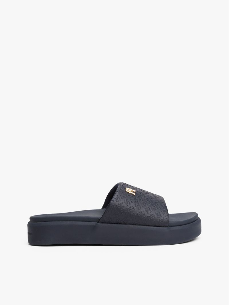 Chancletas-de-plataforma-con-monogramas-TH