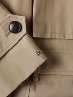 Gabardina-de-corte-oversize