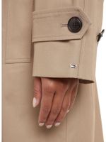 Gabardina-de-corte-oversize