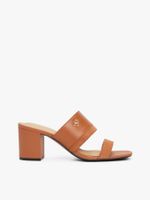 Mules-de-Cuero-con-tacon-ancho