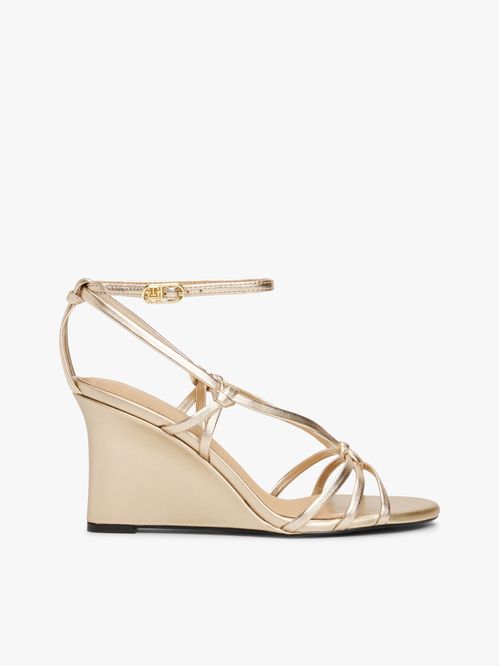 Sandalias metalizadas con cuña