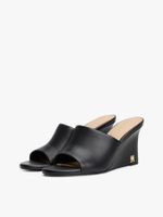 Mules-de-cuña-con-insignia-del-monograma-TH