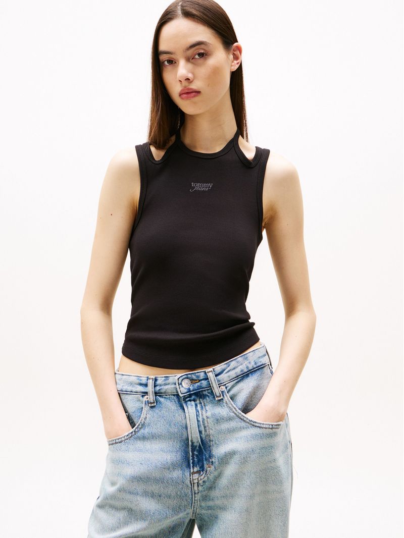 Playera-sin-mangas-con-cuello-halter