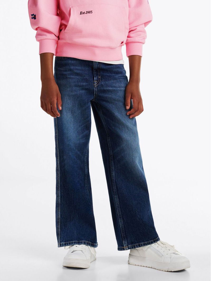 Jeans-de-pierna-ancha-con-lavado-oscuro