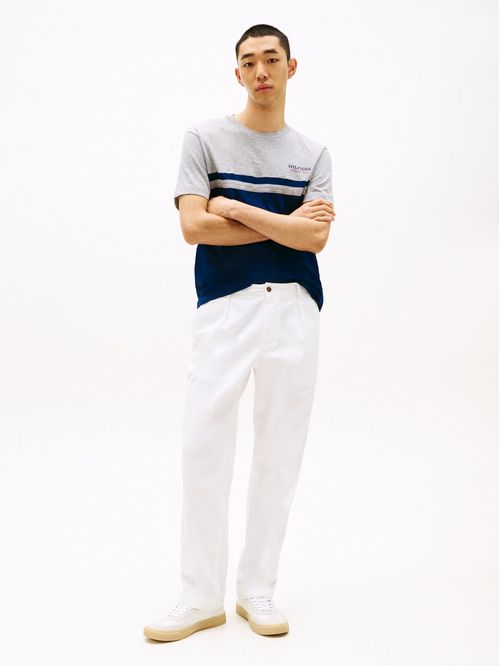 Playera color block con monotipo Hilfiger