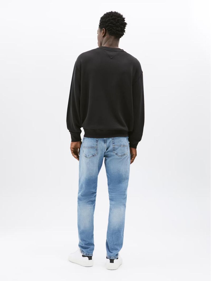 Sudadero-con-logo-universitario-tonal-de-corte-relaxed