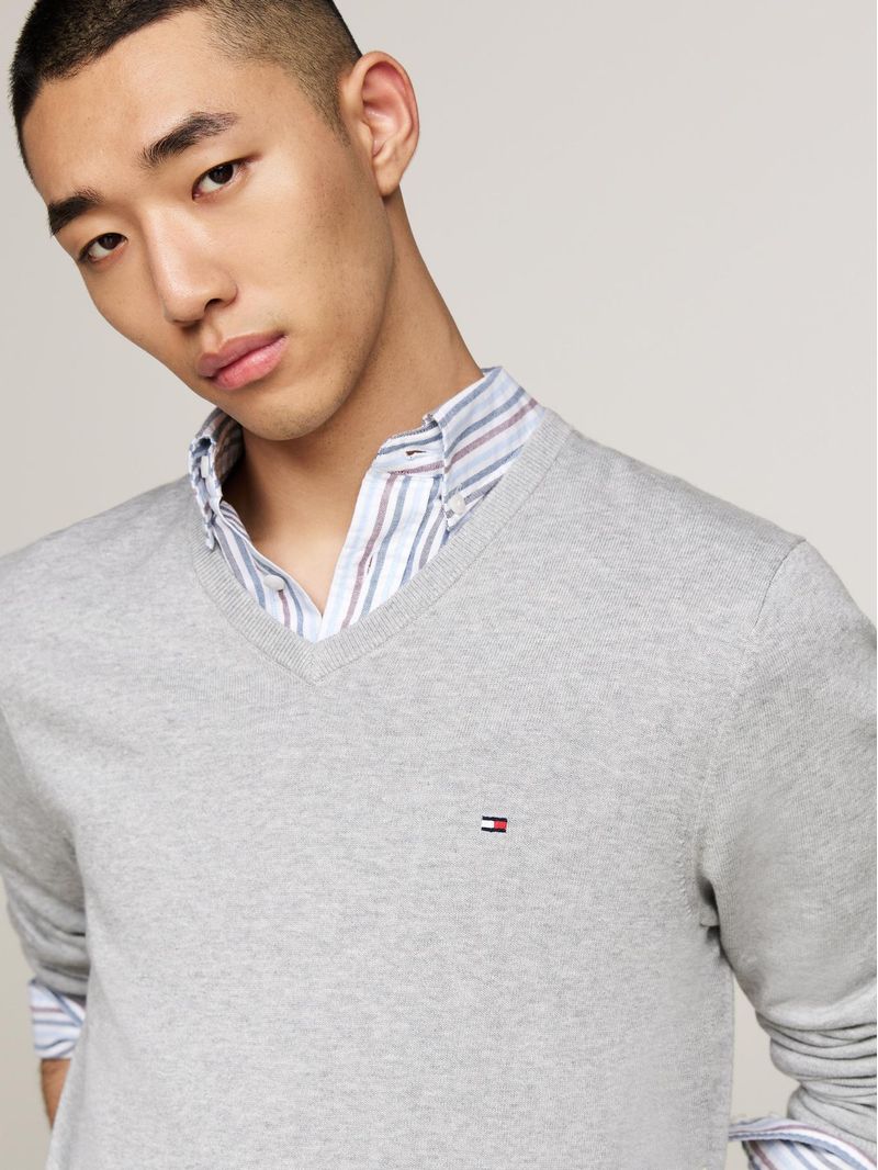 Sueter-essential-de-cuello-v