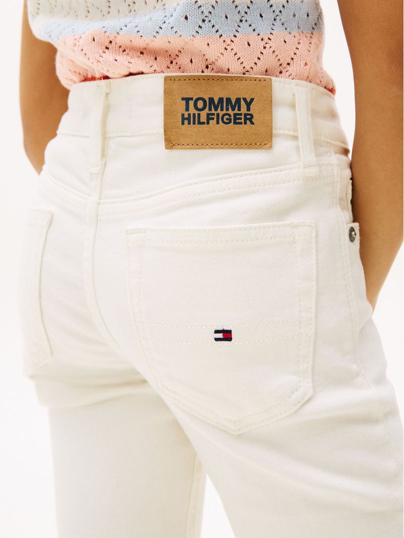 Jeans-acampanados-blancos