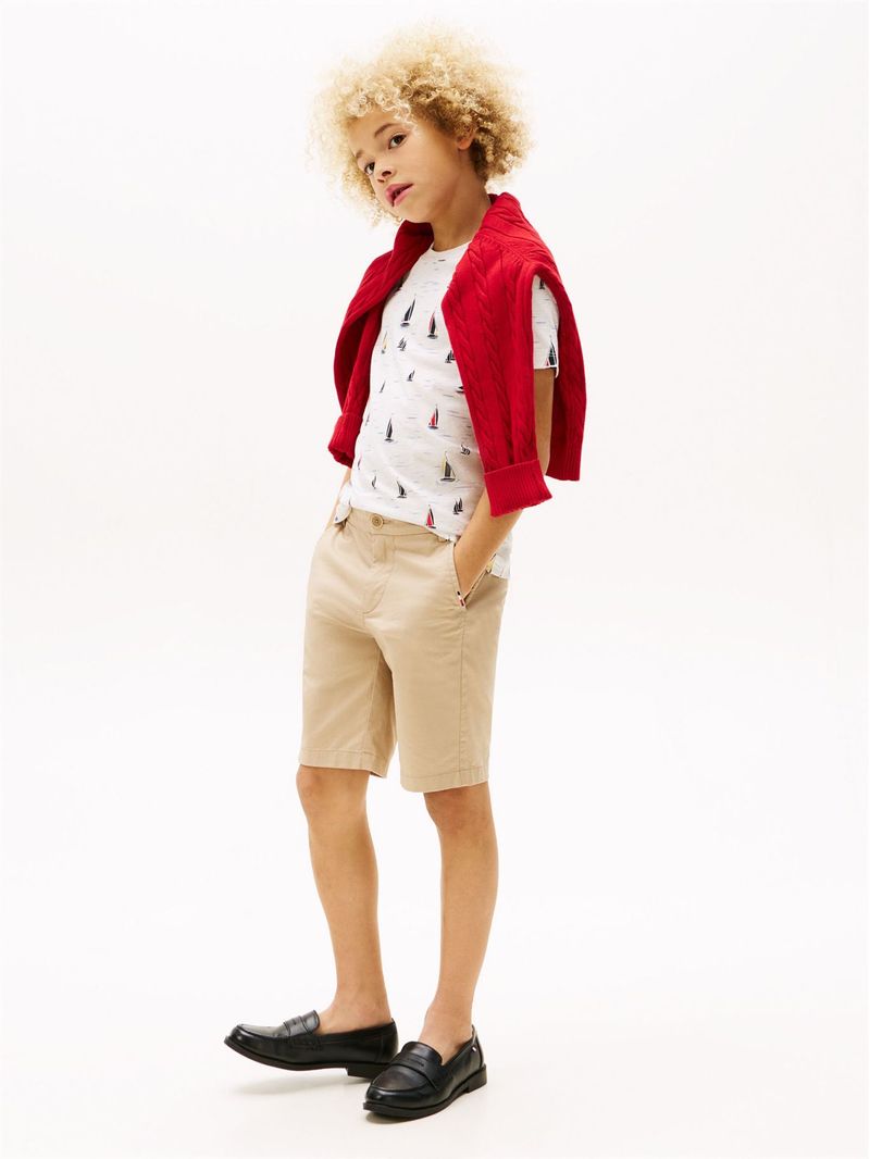 Playera-con-cuello-redondo-y-estampado