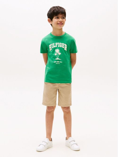 Playera con logo de palmeras