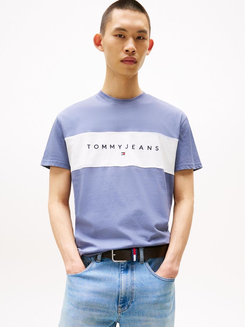 Playera-de-corte-regular-con-diseño-colorblock