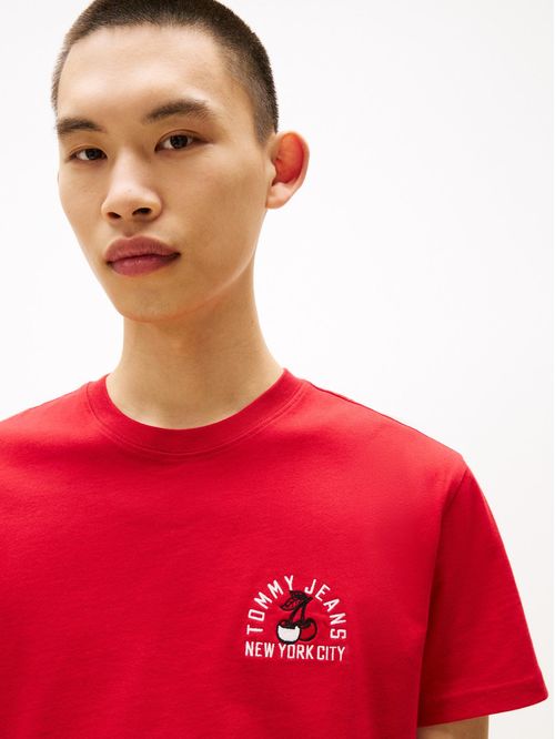 Playera de corte regular con logo gráfico