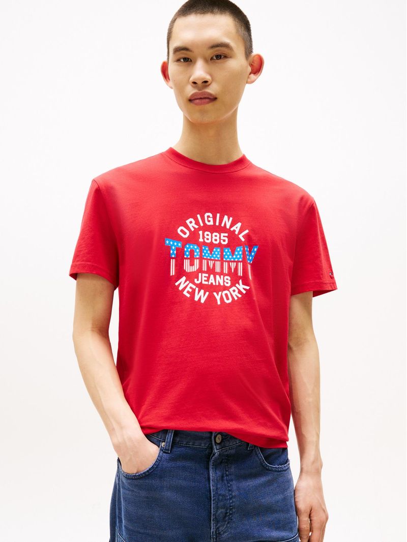 Playera-de-corte-regular-con-logo-grafico-redondo