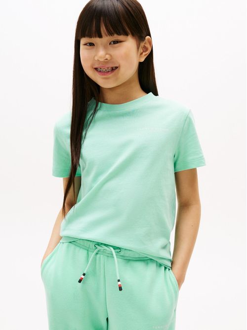 Playera de cuello redondo con logo