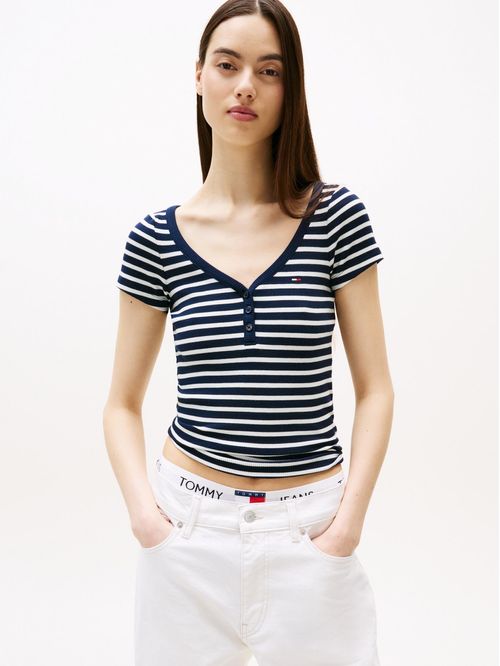 Playera de punto gofrado con cuello Henley