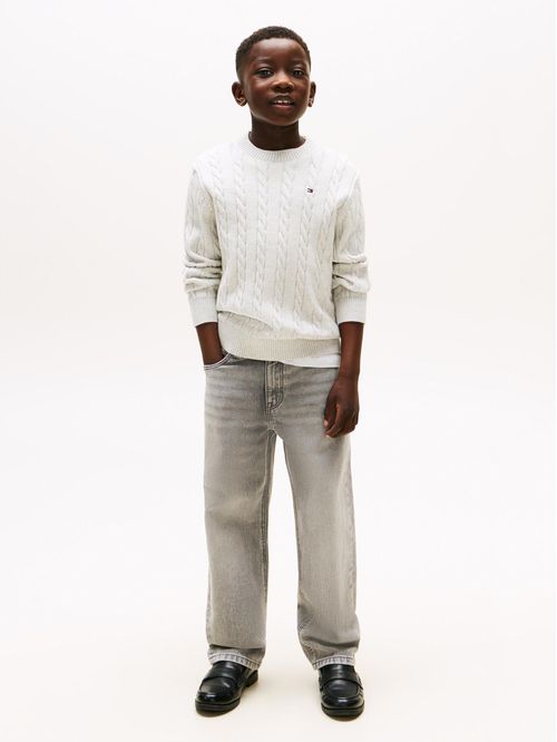 Jeans desteñidos de estilo skater