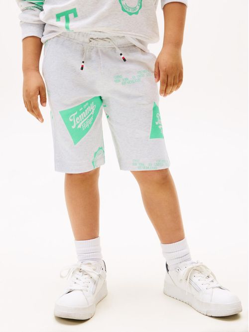 Short con estampado integral