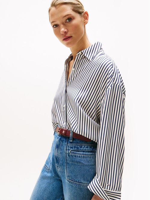 Camisa oversize con puños ajustables