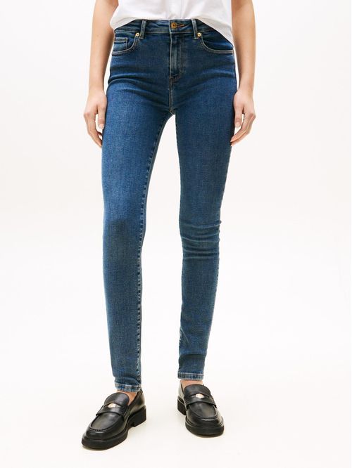 Jeans como de corte skinny y talle medio
