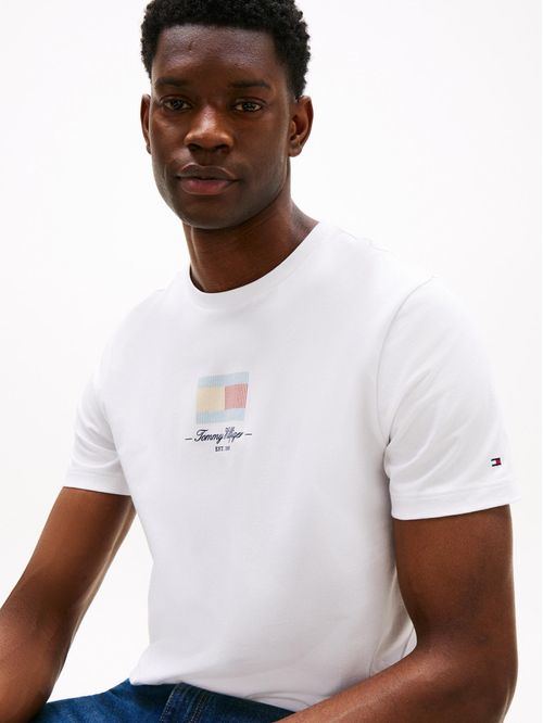 Playera con logo de rayas Ithaca